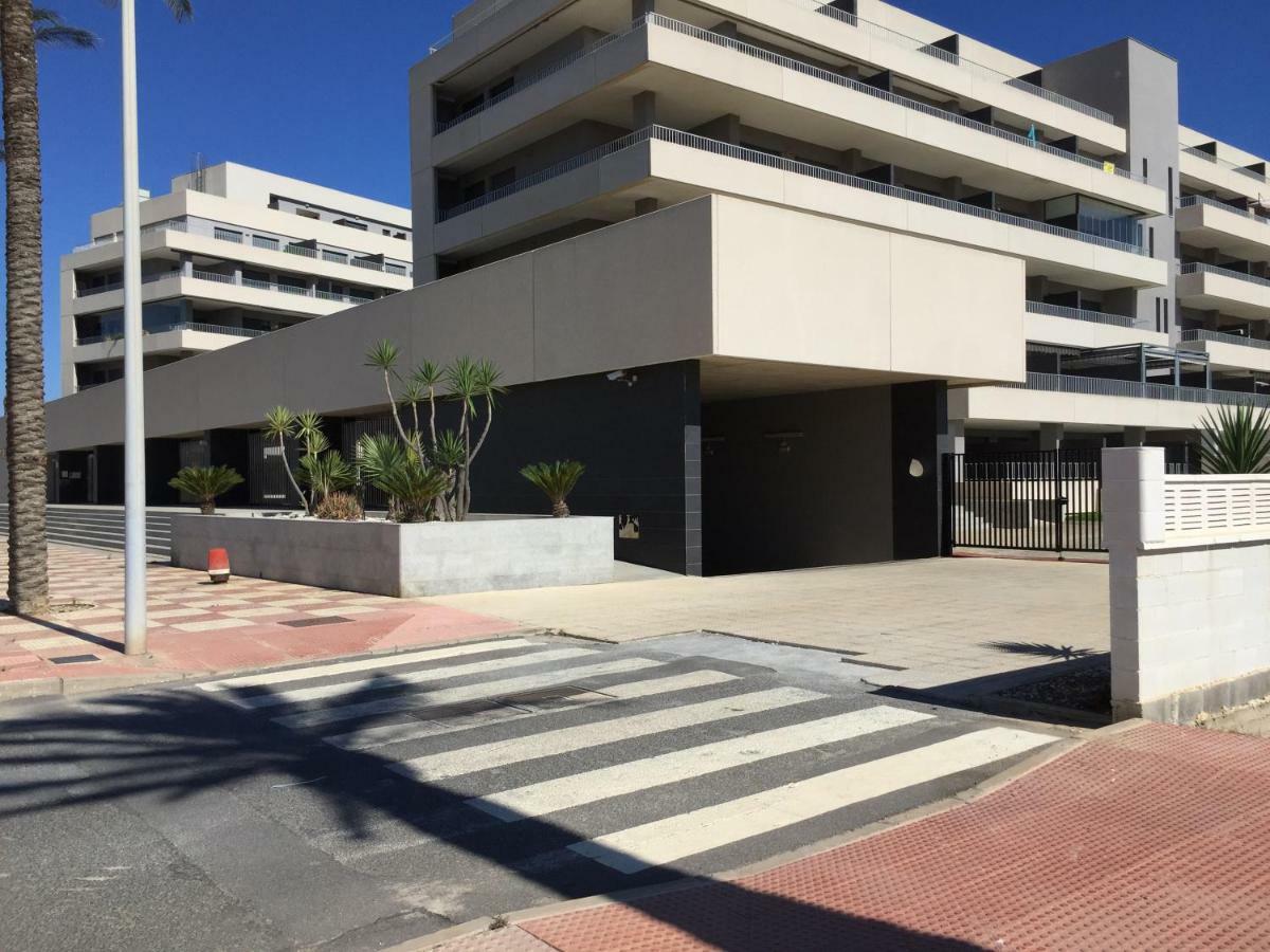 Apartamento Lujo, Primera Linea Playa, Garaje, Wifi, Piscina Climatizada Roquetas de Mar Eksteriør bilde